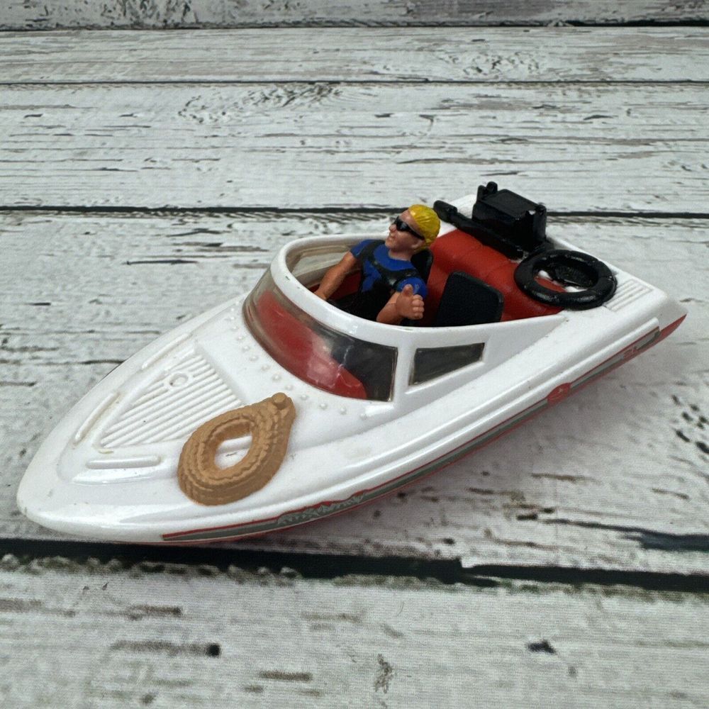 Vintage 2000 Matchbox Boat Deep Sea Patrol‎ Man 6" Friction Toy